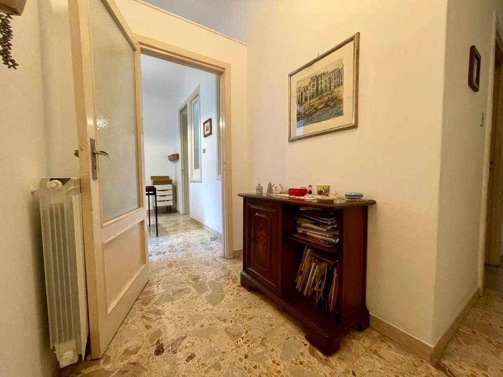 appartamento in vendita a Taranto in zona Italia-Montegranaro