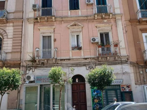 appartamento in vendita a Taranto in zona Borgo
