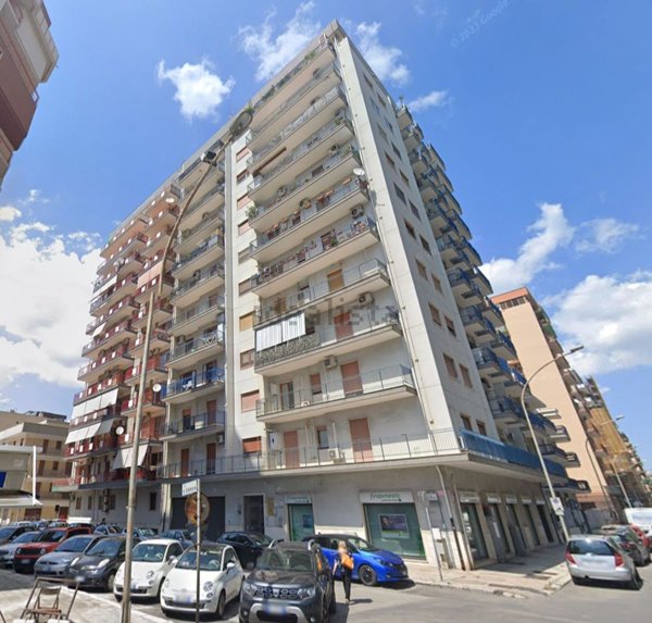 appartamento in vendita a Taranto in zona Italia-Montegranaro