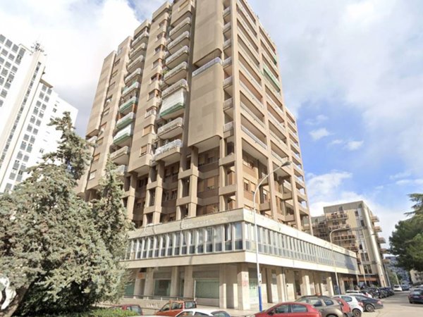 appartamento in vendita a Taranto in zona Tre Carrare-Battisti