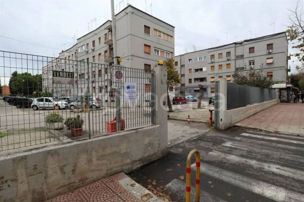 appartamento in vendita a Taranto in zona Tre Carrare-Battisti