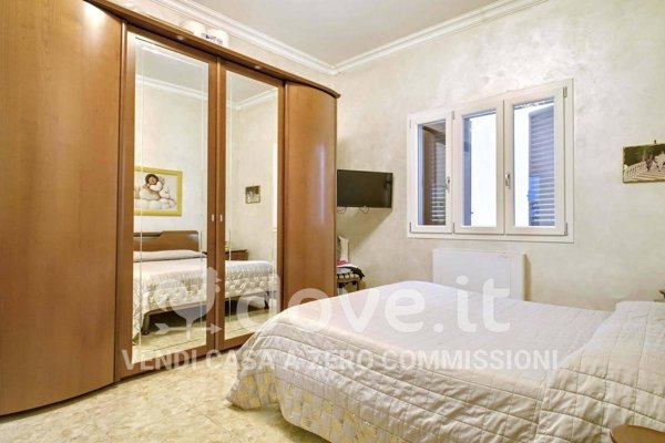 casa indipendente in vendita a Taranto in zona Solito-Corvisea