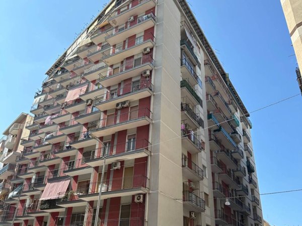 appartamento in vendita a Taranto in zona Tre Carrare-Battisti
