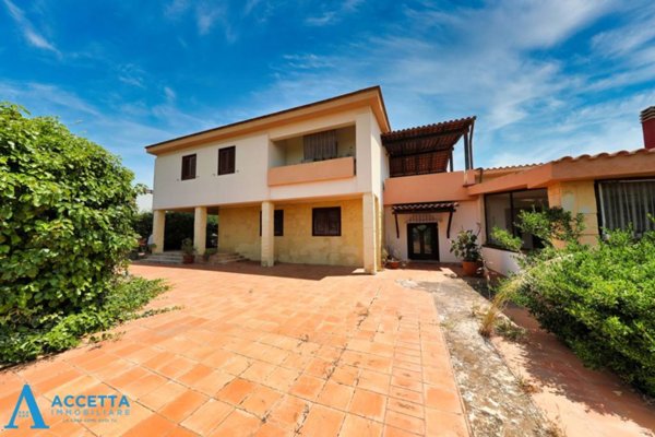 casa indipendente in vendita a Taranto in zona San Vito