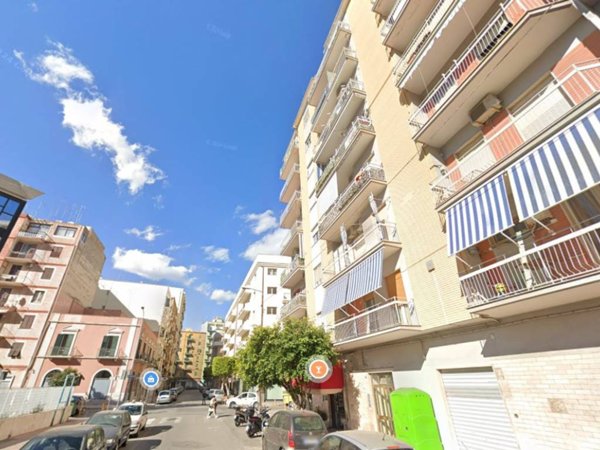 appartamento in vendita a Taranto in zona Tre Carrare-Battisti