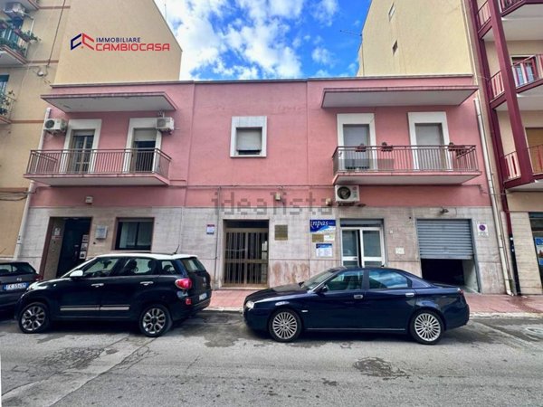 appartamento in vendita a Taranto in zona Italia-Montegranaro