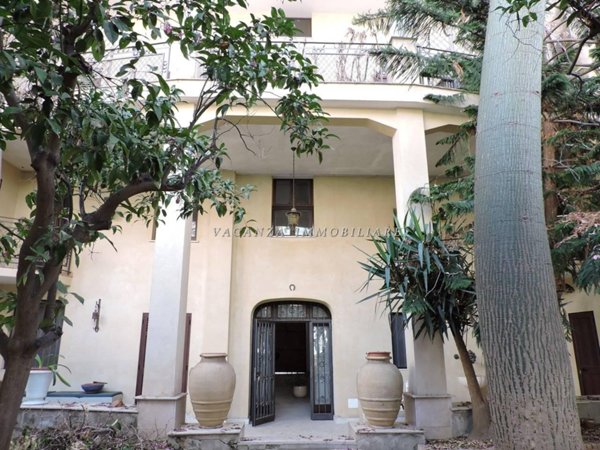 appartamento in vendita a Taranto in zona Borgo Antico