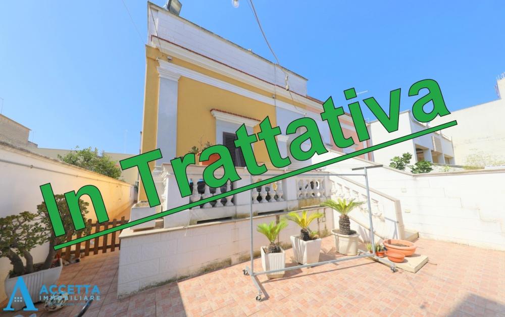 casa indipendente in vendita a Taranto in zona Talsano