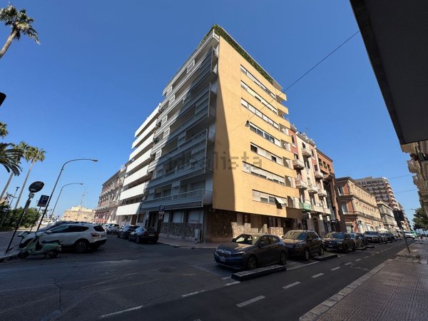 appartamento in vendita a Taranto in zona Borgo