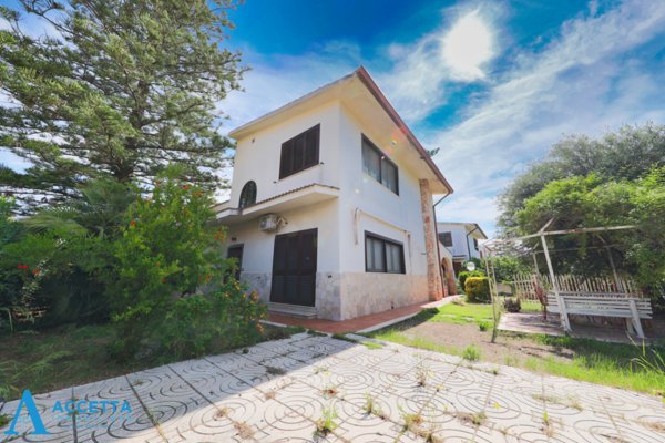 casa indipendente in vendita a Taranto in zona San Vito