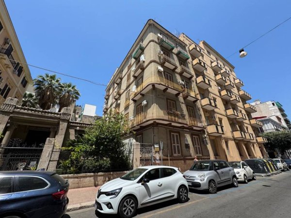 appartamento in vendita a Taranto in zona Borgo