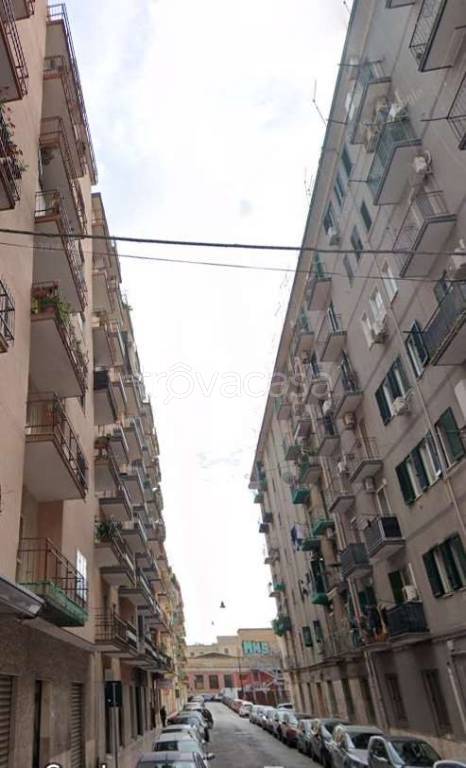appartamento in vendita a Taranto in zona Tre Carrare-Battisti