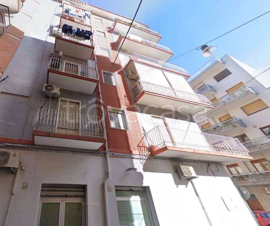 appartamento in vendita a Taranto in zona Tre Carrare-Battisti