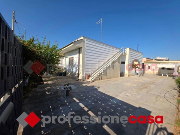 appartamento in vendita a Taranto in zona Solito-Corvisea