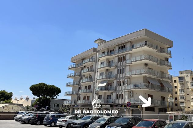 ufficio in vendita a Taranto in zona Italia-Montegranaro