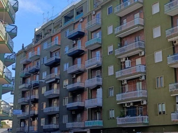 appartamento in vendita a Taranto in zona Tamburi-Croce