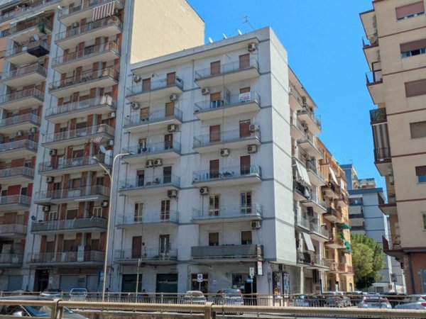 appartamento in vendita a Taranto in zona Solito-Corvisea