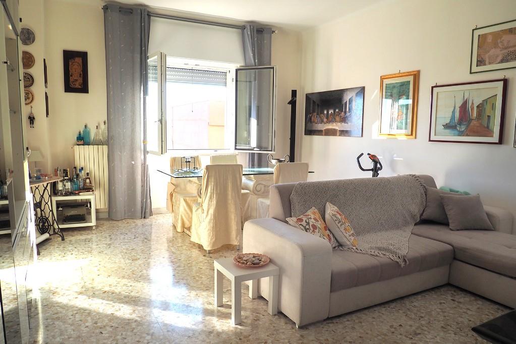 appartamento in vendita a Taranto in zona Borgo