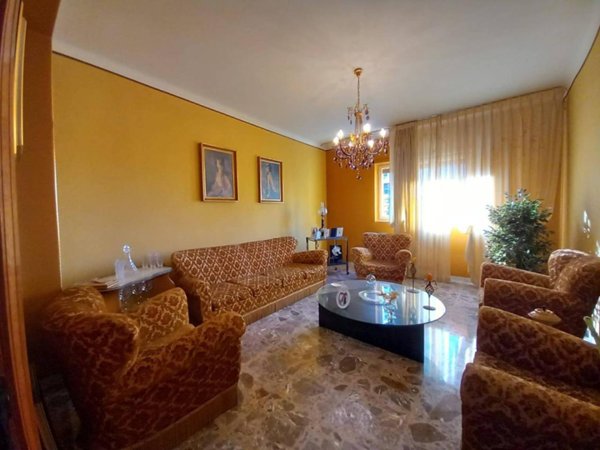 appartamento in vendita a Taranto in zona Solito-Corvisea
