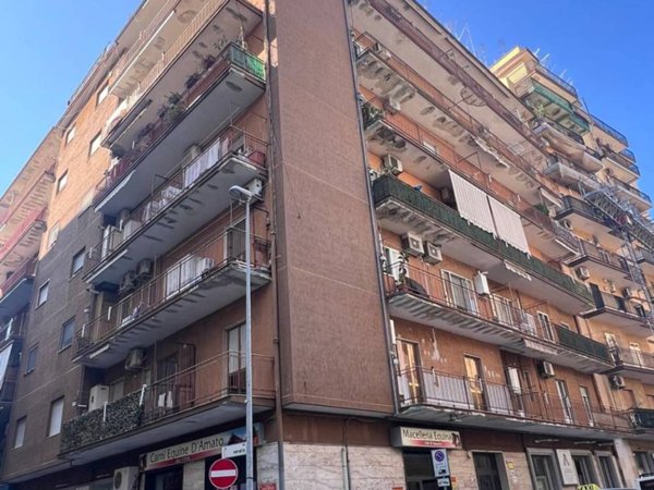 appartamento in vendita a Taranto in zona Italia-Montegranaro