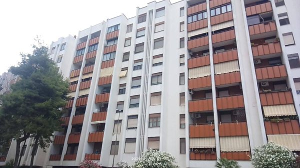 appartamento in vendita a Taranto in zona Tre Carrare-Battisti