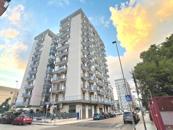 appartamento in vendita a Taranto in zona Tre Carrare-Battisti