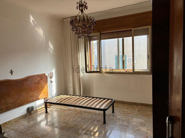 appartamento in vendita a Taranto in zona Borgo