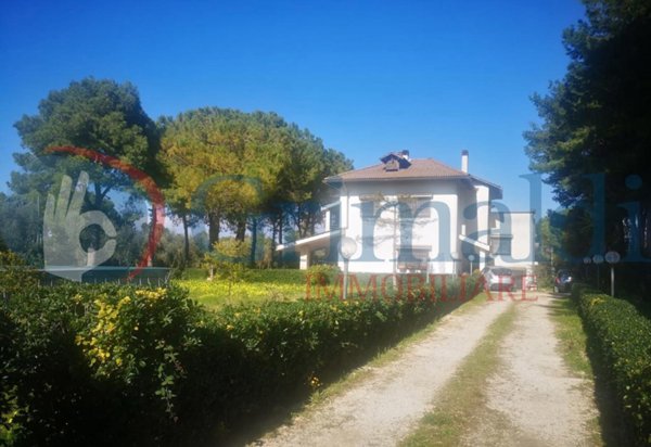 casa indipendente in vendita a Taranto in zona Solito-Corvisea