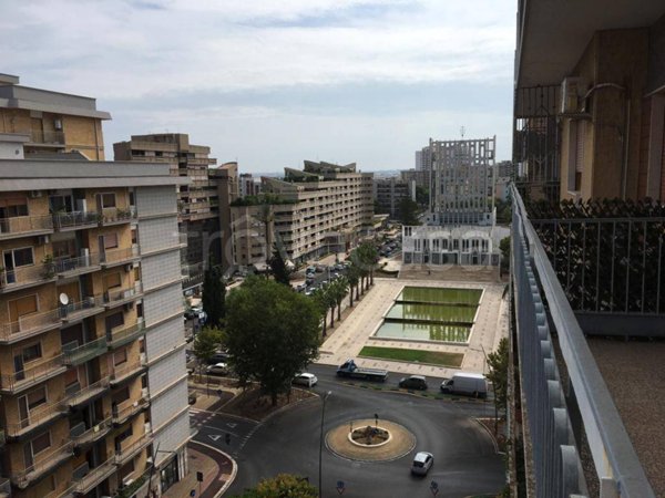 appartamento in vendita a Taranto in zona Tre Carrare-Battisti