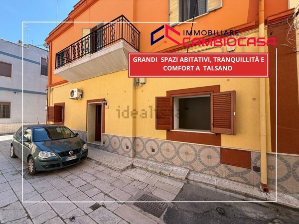 appartamento in vendita a Taranto in zona Talsano