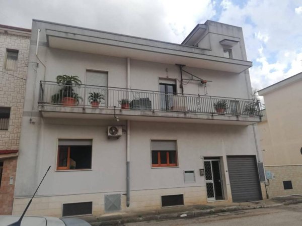 appartamento in vendita a Taranto in zona Talsano