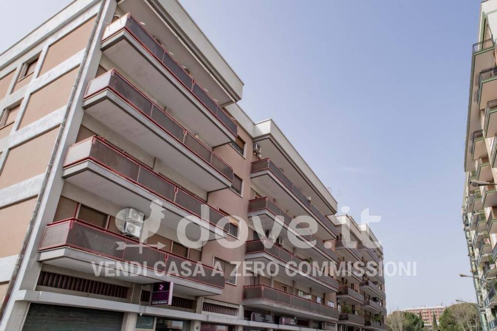 appartamento in vendita a Taranto in zona Italia-Montegranaro