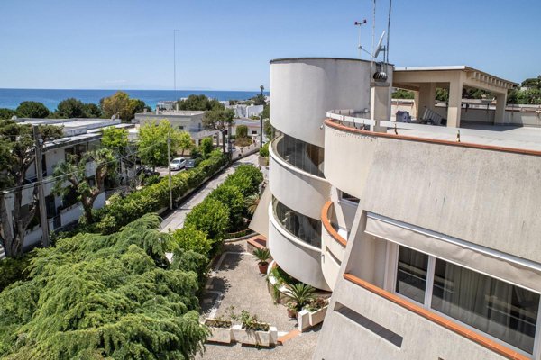 casa indipendente in vendita a Taranto in zona Solito-Corvisea