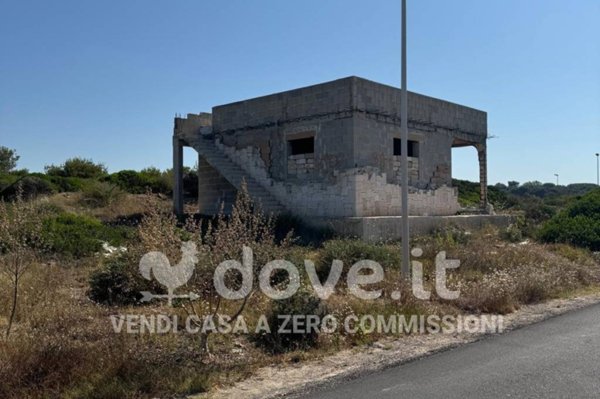 casa indipendente in vendita a Taranto in zona Carelli