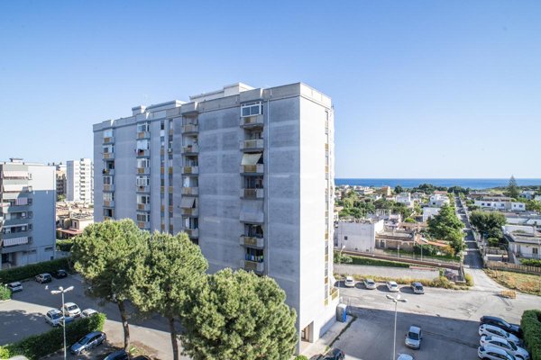 appartamento in vendita a Taranto in zona Solito-Corvisea
