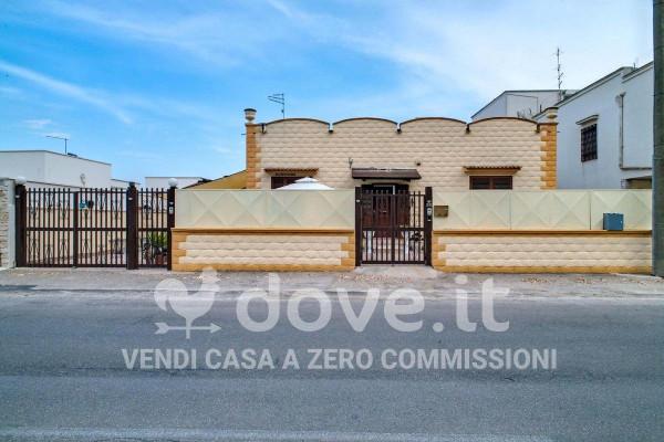 casa indipendente in vendita a Taranto in zona Solito-Corvisea
