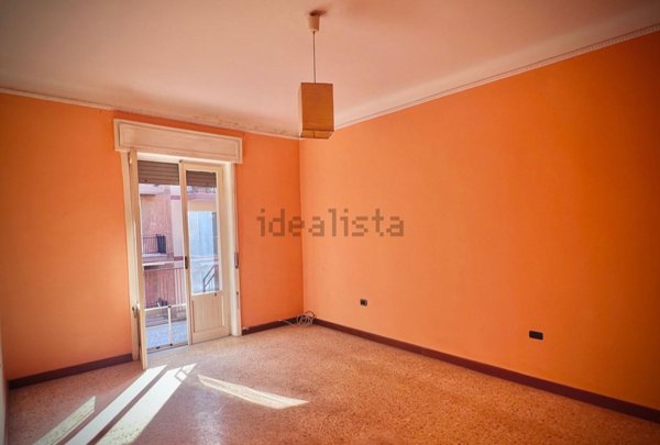 appartamento in vendita a Taranto in zona Italia-Montegranaro