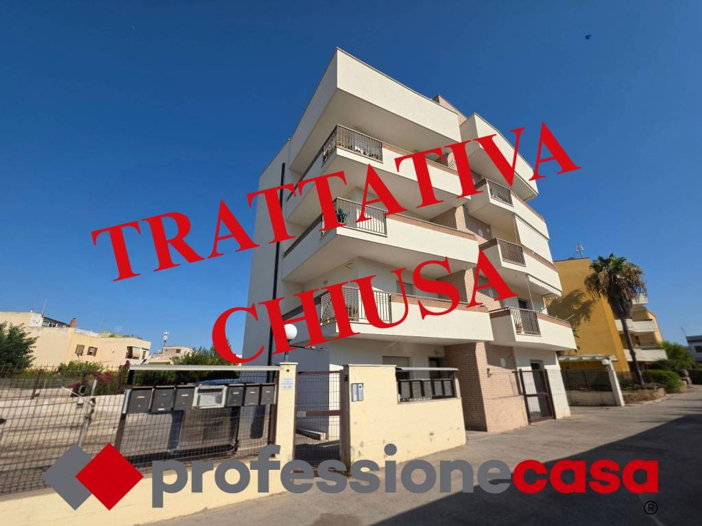 appartamento in vendita a Taranto in zona Talsano