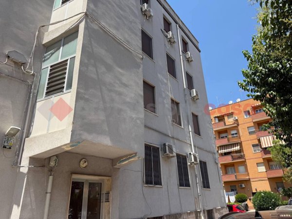 appartamento in vendita a Taranto in zona Tre Carrare-Battisti