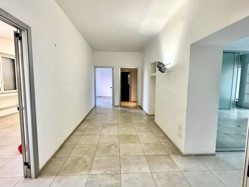 appartamento in vendita a Taranto in zona Italia-Montegranaro