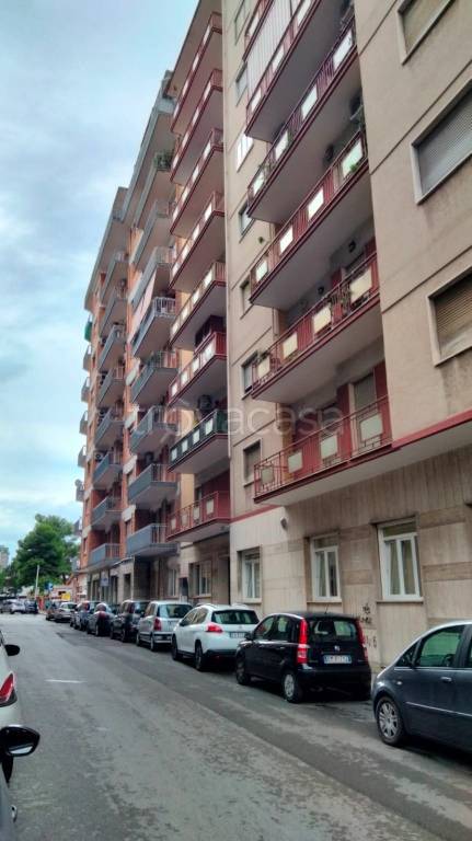 appartamento in vendita a Taranto in zona Italia-Montegranaro