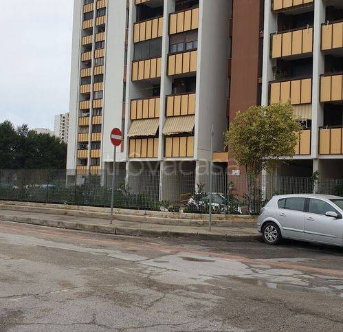 appartamento in vendita a Taranto in zona Solito-Corvisea