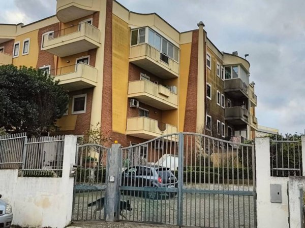 appartamento in vendita a Taranto in zona Solito-Corvisea