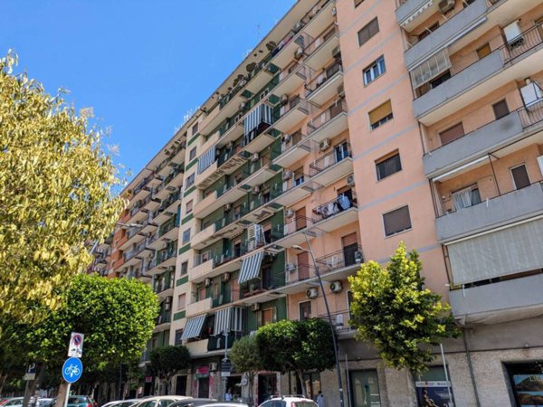 appartamento in vendita a Taranto in zona Tre Carrare-Battisti