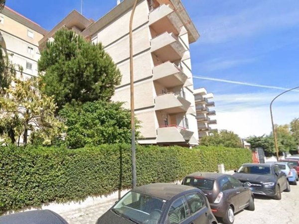 appartamento in vendita a Taranto in zona Tre Carrare-Battisti