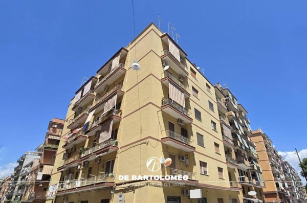 appartamento in vendita a Taranto in zona Tre Carrare-Battisti