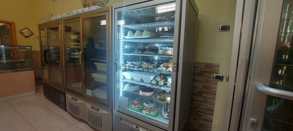 locale commerciale in vendita a Taranto