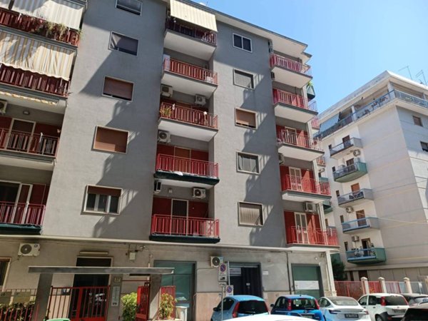 appartamento in vendita a Taranto in zona Italia-Montegranaro