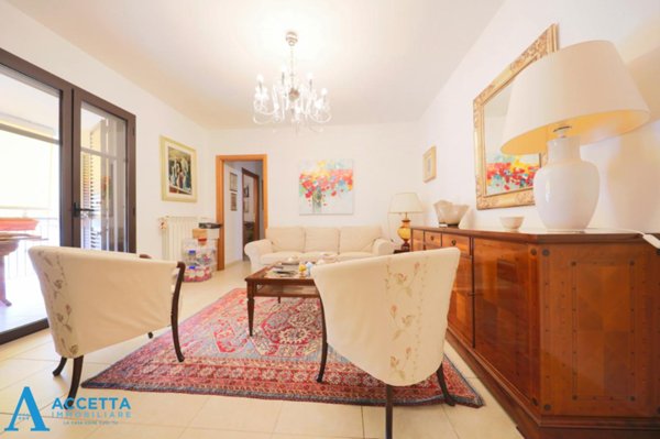 appartamento in vendita a Taranto in zona Italia-Montegranaro