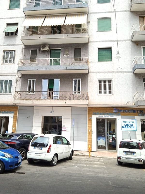 appartamento in vendita a Taranto in zona Tre Carrare-Battisti